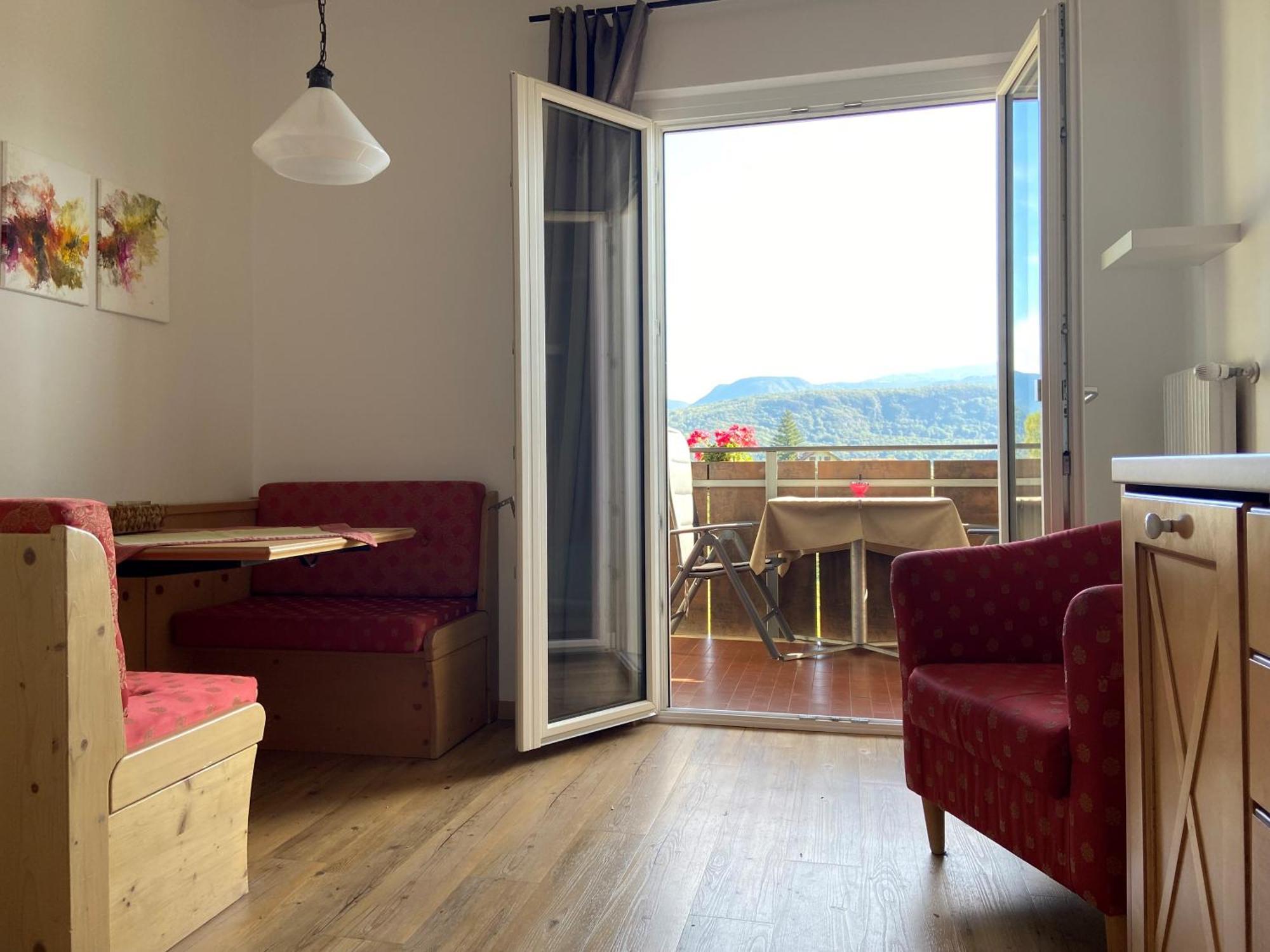 Residence La Terrazza Кальдаро Экстерьер фото