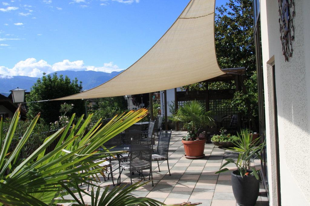Residence La Terrazza Кальдаро Экстерьер фото