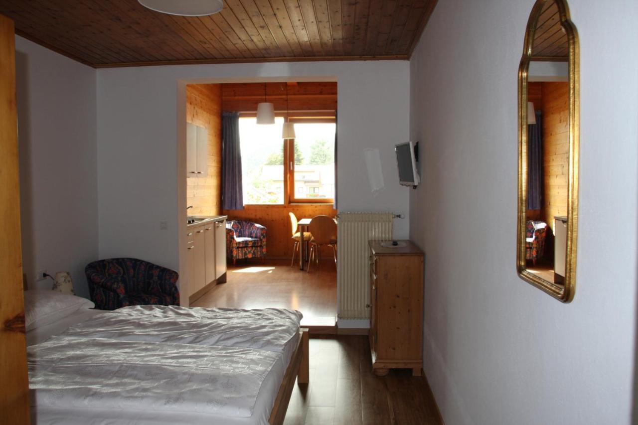 Residence La Terrazza Кальдаро Экстерьер фото