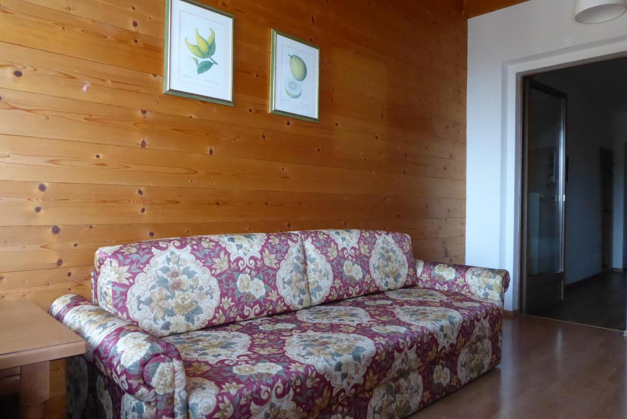 Residence La Terrazza Кальдаро Экстерьер фото