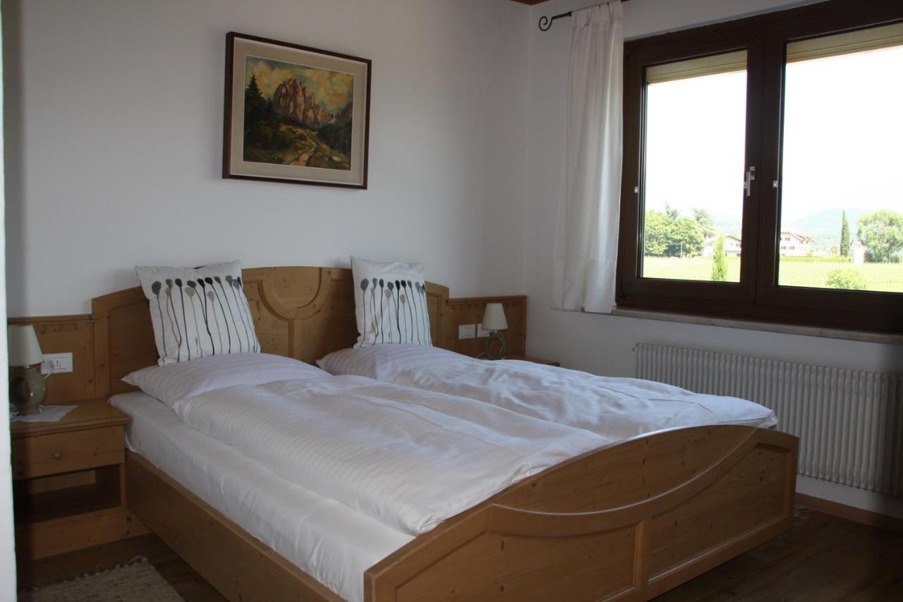 Residence La Terrazza Кальдаро Экстерьер фото